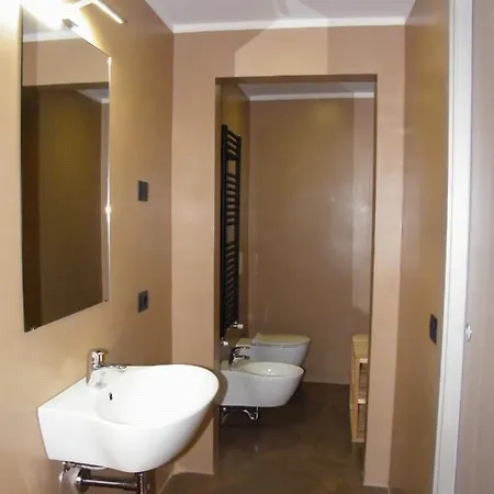 Couette-café Gallery - Only 4*