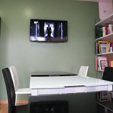 Couette-café Gallery - Only 4*