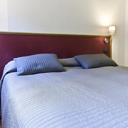 Couette-café Gallery - Only