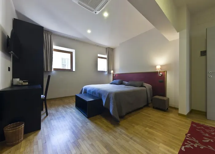 Gallery - Only Alojamento de Acomodação e Pequeno-almoço 3*