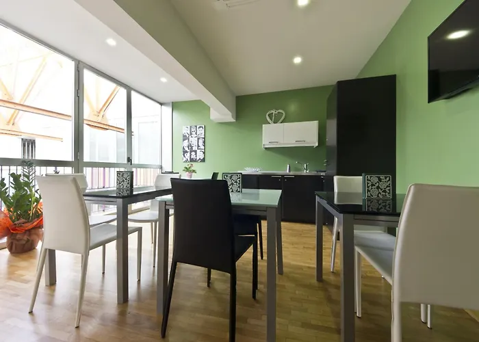 Alojamento de Acomodação e Pequeno-almoço Gallery - Only