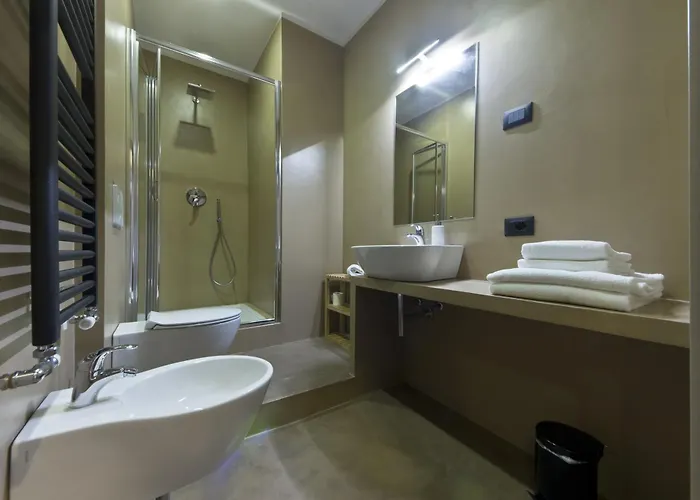 Frühstückspension Gallery - Only 3*